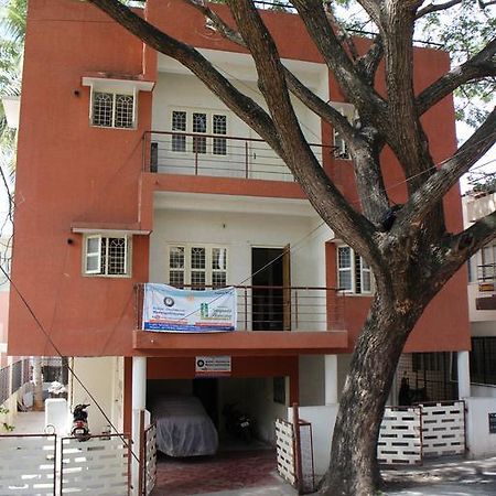 Sampada Homestay Bangalore Exterior foto