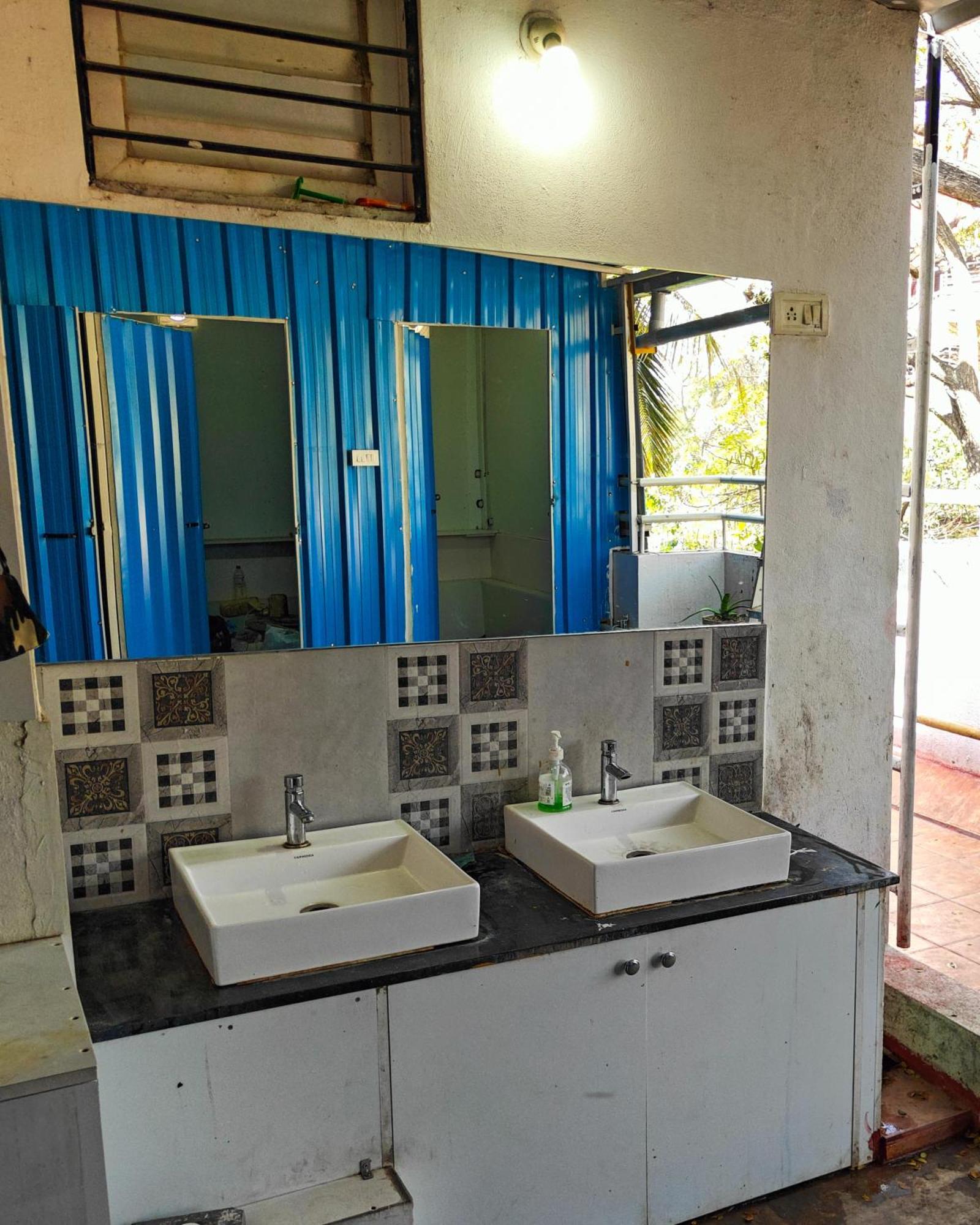 Sampada Homestay Bangalore Exterior foto