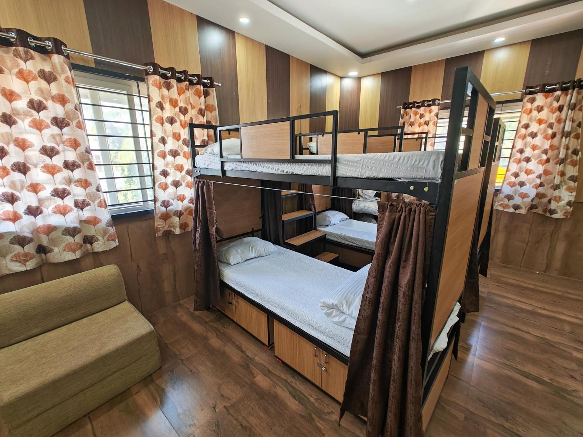 Sampada Homestay Bangalore Exterior foto