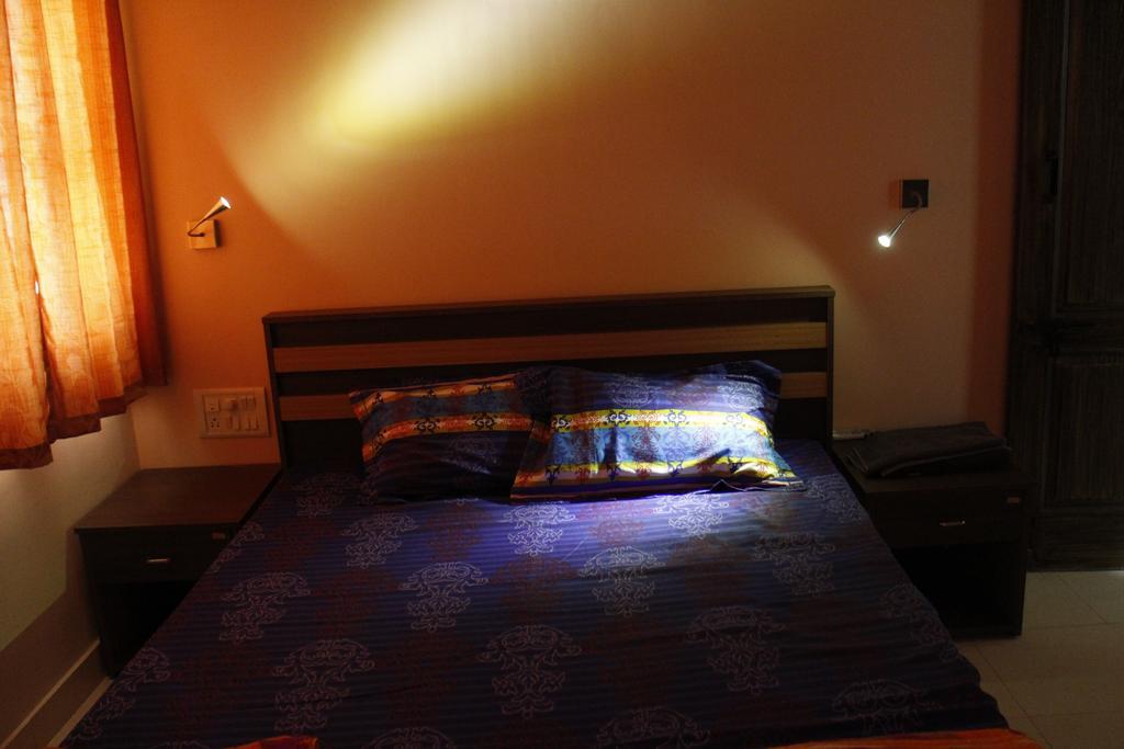 Sampada Homestay Bangalore Exterior foto