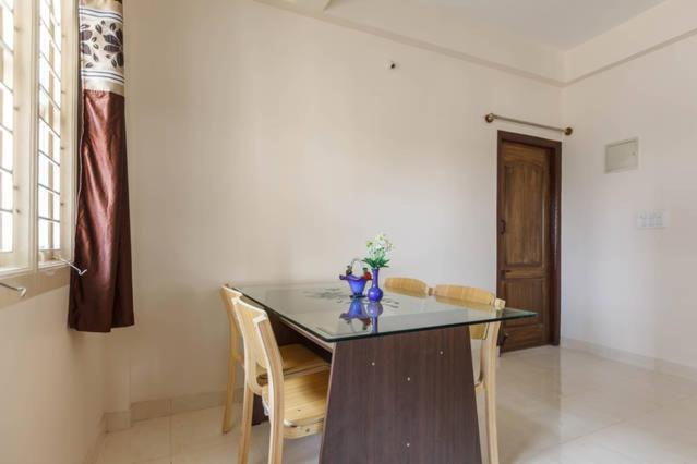 Sampada Homestay Bangalore Exterior foto